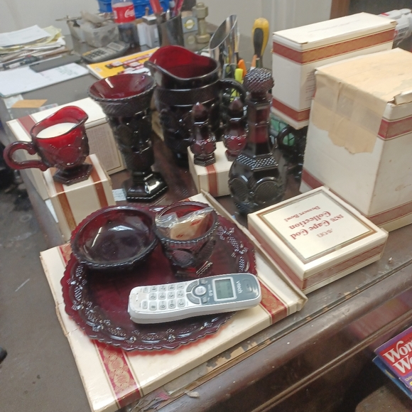 Avon 1876 Cape Cod Collection - Picture 12 of 14